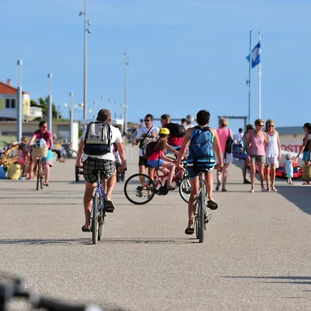 Casa de Férias Maison 4 Proche Plage Et Commerces, Ideale Pour Familles Ou Amis - Fr-1-323-374 *